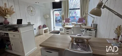 Commercial in BLANQUEFORT (33290)