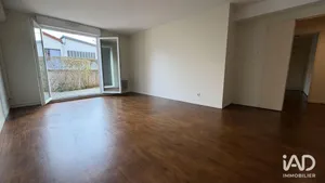 Appartement à LAGNY-SUR-MARNE (77400)