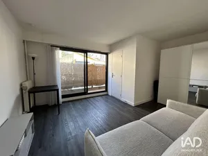 Appartement à MONTREUIL (93100)