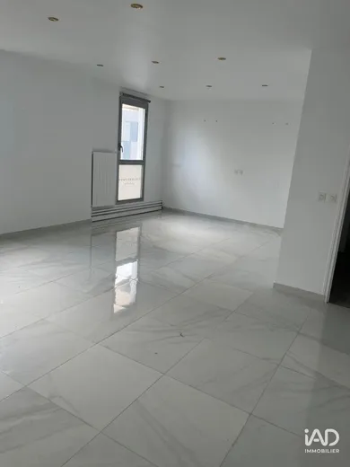 Office in CERGY (95000)