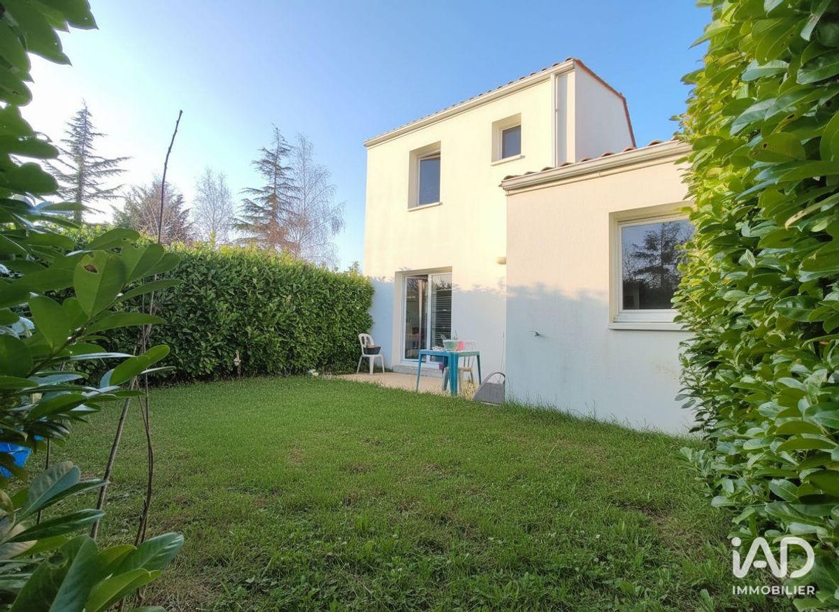 maison à Surgères
