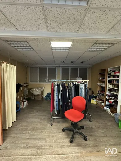 Commercial in SAINTE-GENEVIÈVE-DES-BOIS (91700)