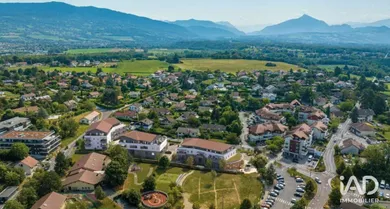 Appartement à VÉTRAZ-MONTHOUX (74100)