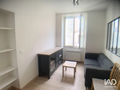 Appartement à NANTERRE (92000)