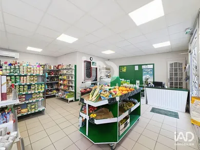 Commercial in NOUANS-LES-FONTAINES (37460)