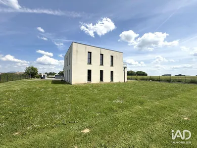 Commercial walls in LIEUREY (27560)