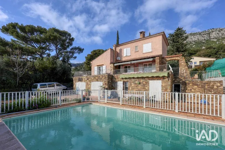 Maison 8 pièces 201 m² · à Toulon · 201 m² · 937 900 €