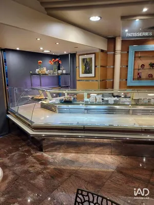 Tea room in SALON-DE-PROVENCE (13300)