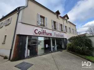 Boutique/Local commercial à VERNEUIL-SUR-SEINE (78480)