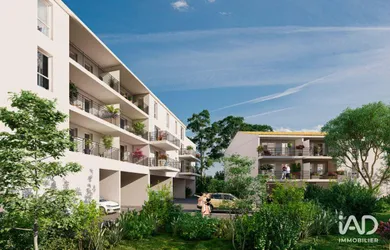 Appartement à ORANGE (84100)