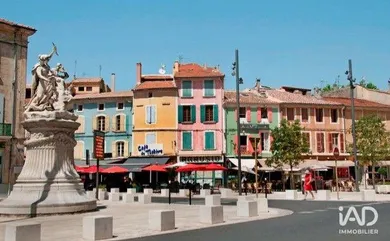 Appartement à ORANGE (84100)