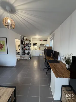 Appartement à SALON-DE-PROVENCE (13300)