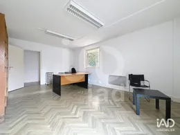 Office in VAUX-LE-PÉNIL (77000)