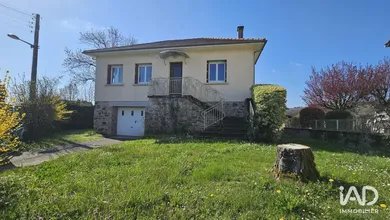 House in MAURS (15600)