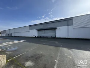 Boutique/Local commercial à MIREBEAU (86110)