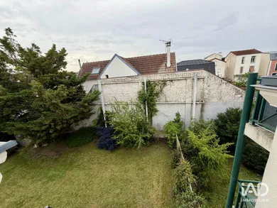 Apartment in BOIS-COLOMBES (92270)