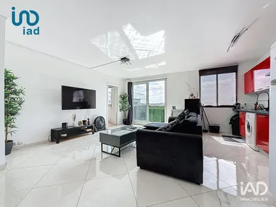 Appartement à AUBERVILLIERS (93300)