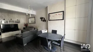 Apartment in NANGIS (77370)