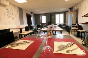 Bar-brasserie à LE PIN (03130)