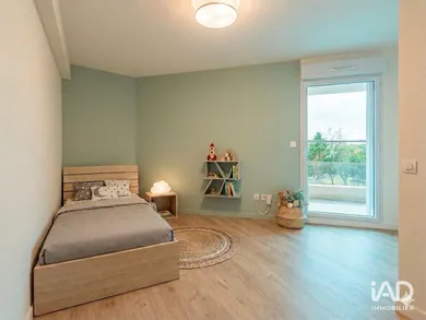 Apartment in VANNES (56000)