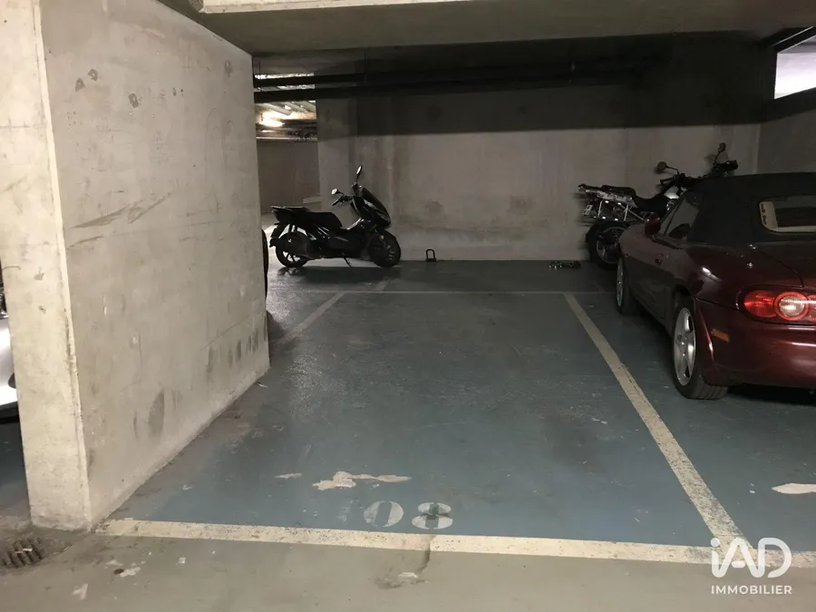 Parking à PARIS (75020) photo 3
