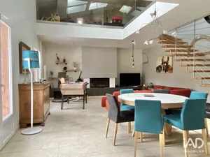 House in AIX-EN-PROVENCE (13100)