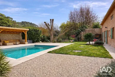 Maison à AIX-EN-PROVENCE (13100)