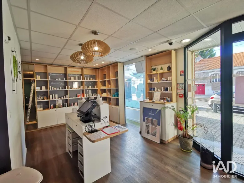 Local commercial 80 m² · à Nantes · 80 m² · 632 €/mois