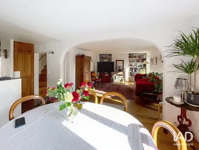 Apartment in SAINT-CLOUD (92210)