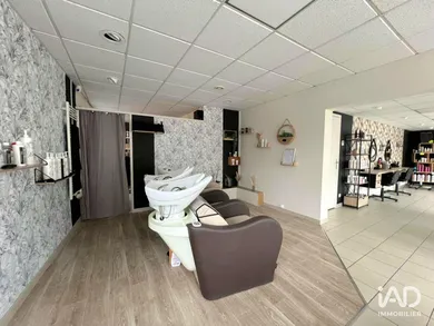 Boutique/Local commercial à CONDÉ-SUR-VIRE (50890)