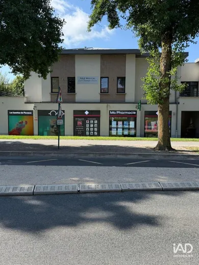 Local d’activité à BAILLY-ROMAINVILLIERS (77700)