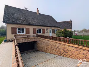 House in BLACOURT (60650)