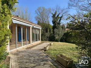 House in AIX-EN-PROVENCE (13090)