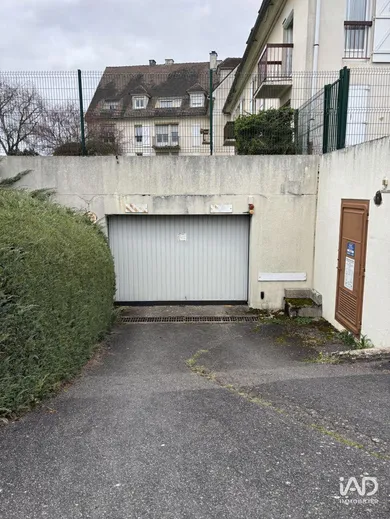 Parking à NEMOURS (77140)