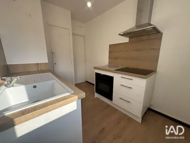 Appartement à TOULON (83200)