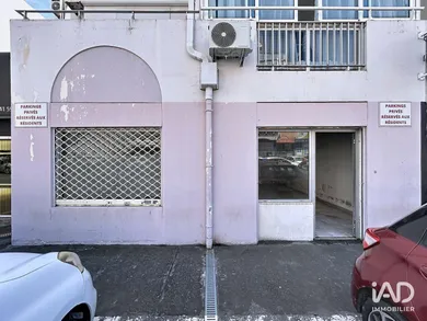 Boutique/Local commercial à SAINT-DENIS (97400)