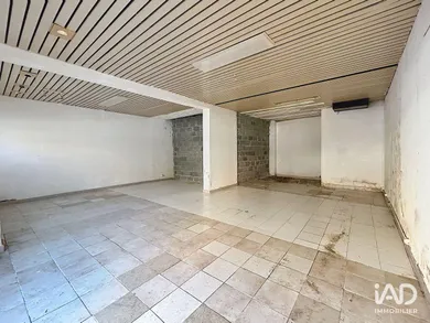 Boutique/Local commercial à SAINT-DENIS (97400)