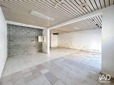 Boutique/Local commercial à SAINT-DENIS (97400)