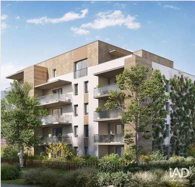 Apartment in MEYLAN (38240)