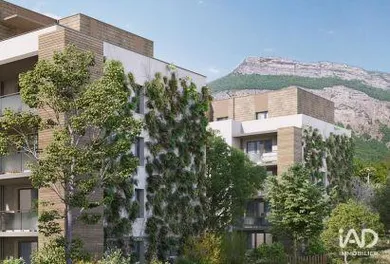Apartment in MEYLAN (38240)