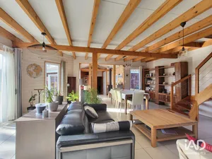 Maison à VUE (44640)