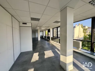 Bureaux à SAINT-CLOUD (92210)