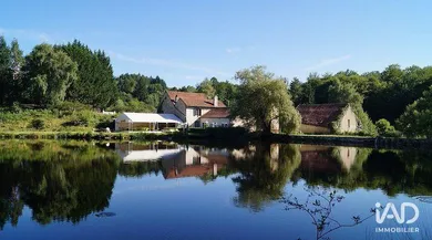 Hotel restaurant in SAINTE-FORTUNADE (19490)