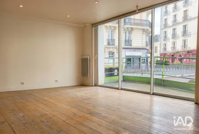 Immeuble à ASNIÈRES-SUR-SEINE (92600)