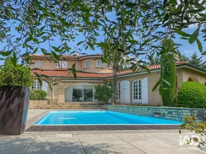 Maison à SAINT-PRIEST (69800)