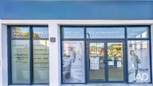 Business asset in PAU (64000)