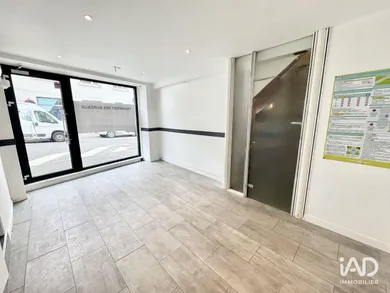 Boutique/Local commercial à PALAISEAU (91120)