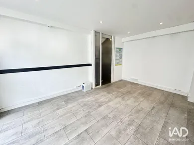 Boutique/Local commercial à PALAISEAU (91120)