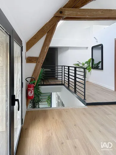 Office in MOISSY-CRAMAYEL (77550)
