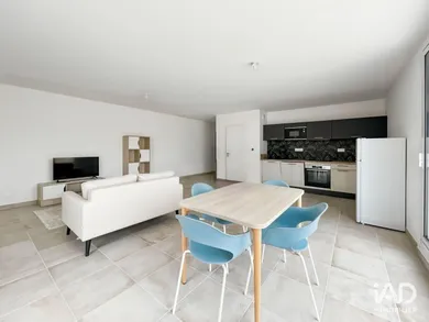 Appartement à SAINT-GILLES-CROIX-DE-VIE (85800)